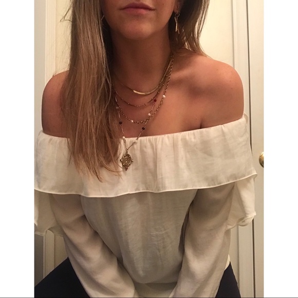 1. State Tops - REVOLVE •1. State Flowy Off the Shoulder Top•